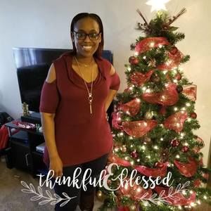 Meet your Posher, Angela